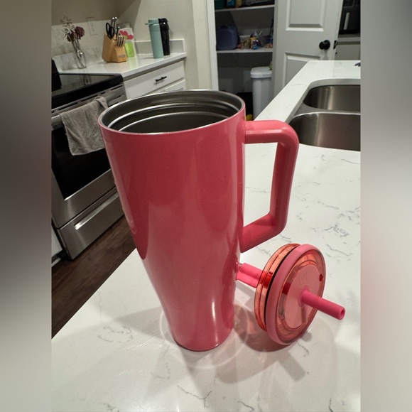 Hot pink brumate era - Picture 5 of 6